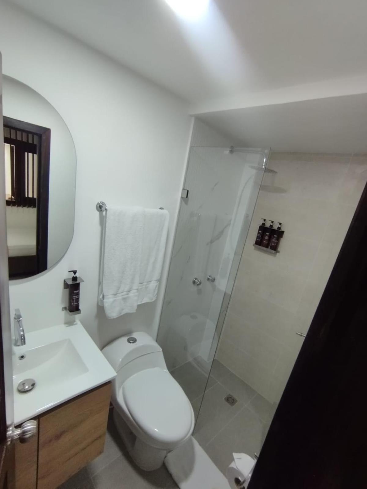 ארמניה Hotel Cafe Cafe Avenida מראה חיצוני תמונה